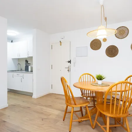 Apartment Home2book Sea Side In